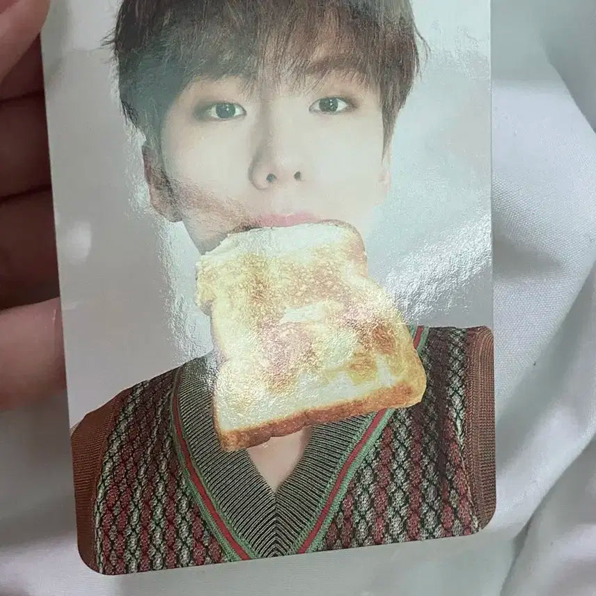 몬스타엑스 식빵 기현 포카
