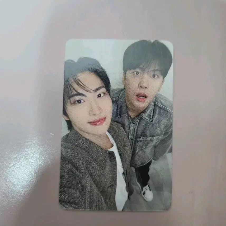 에이티즈 에버라인 성화 종호 유닛포카
