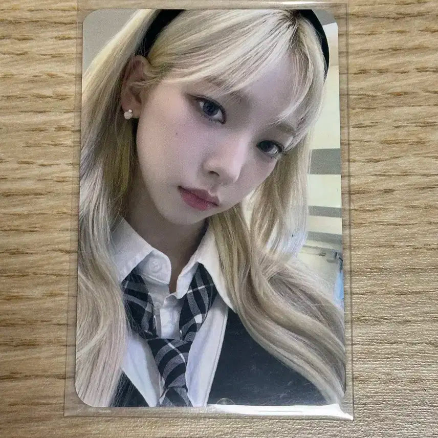 에스파 카리나 마이월드 스파이시 후드집업 md포카