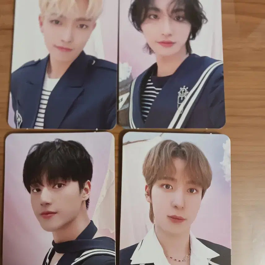 일괄))에이티즈 팝업 애니티즈 팝업 포카