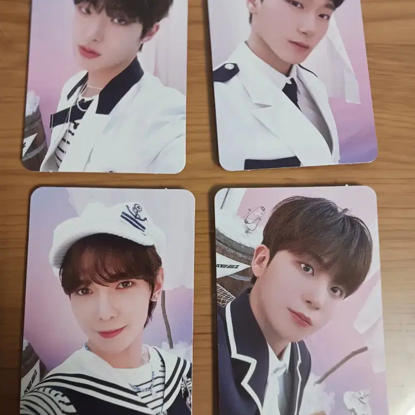 일괄))에이티즈 팝업 애니티즈 팝업 포카