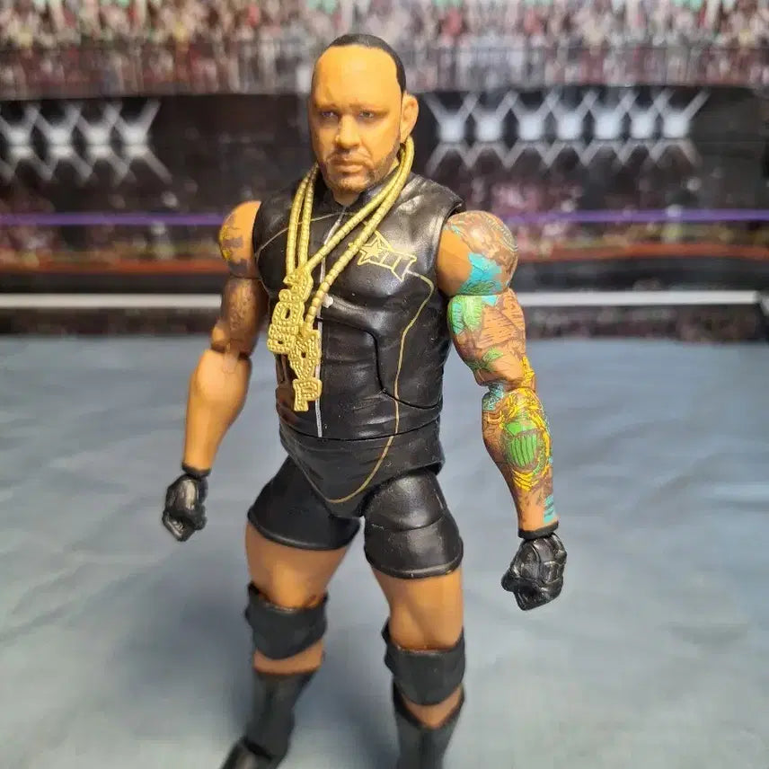 wwe 엘리트 MVP 피규어