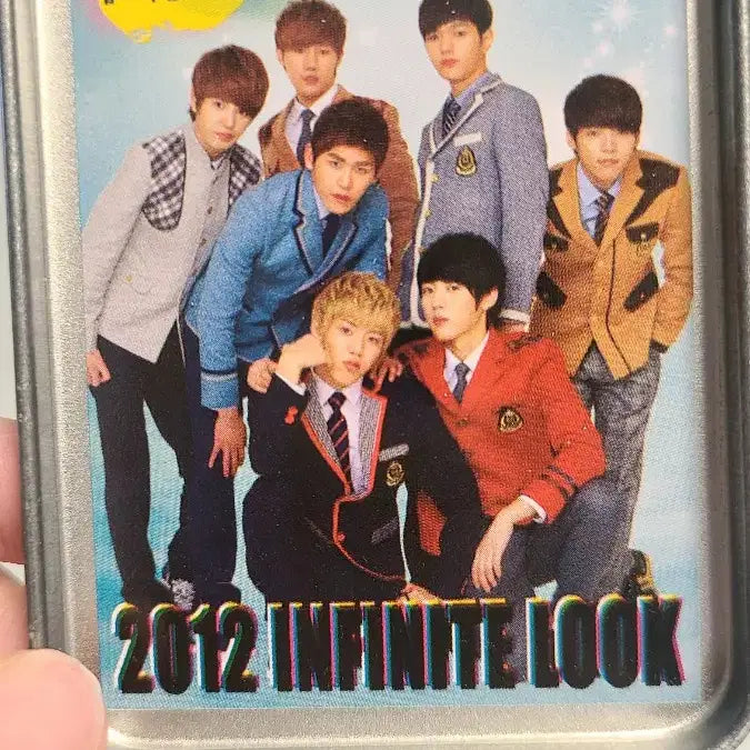 인피니트 엘리트 교복 포토카드 (2012년)