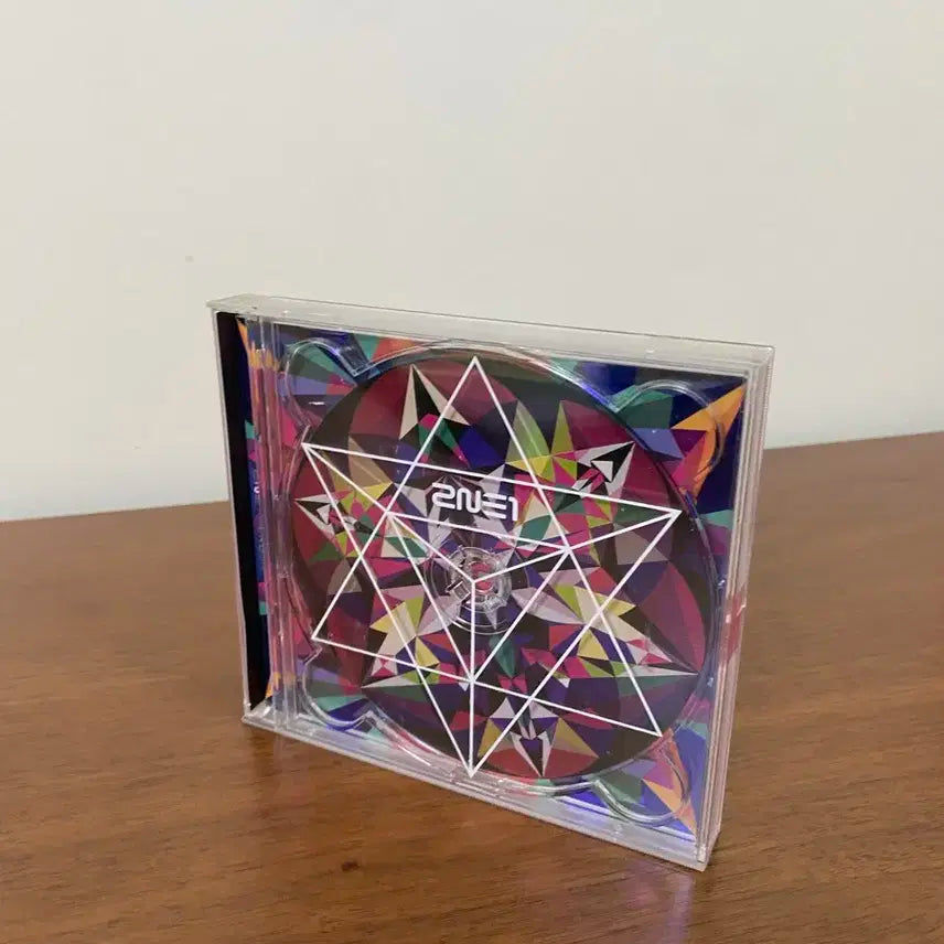 (중고/CD)2NE1 (투애니원) - New Album Crush (A)