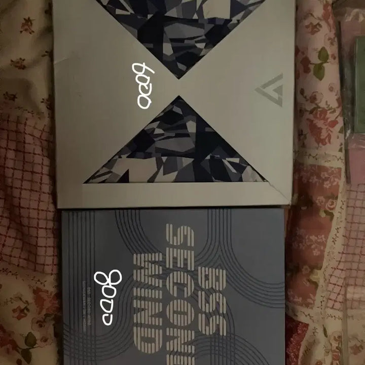 세븐틴 앨범