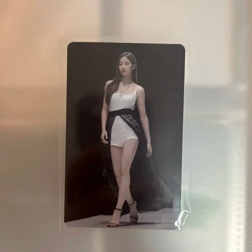 르세라핌 카즈하 포카 양도