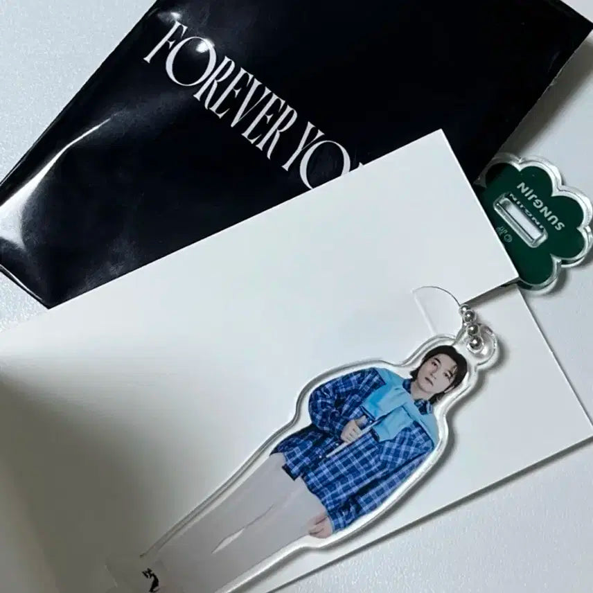 데이식스 일본 랜덤 아크릴키링 성진