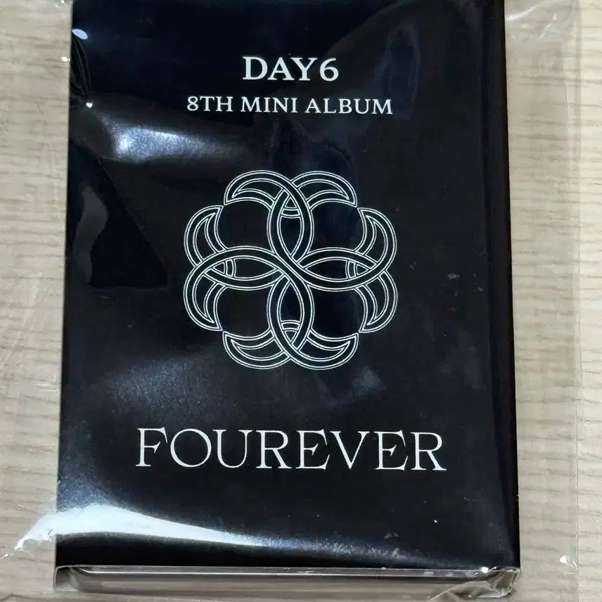 데이식스 미니8집 앨범 포에버 DAY6 FOUREVER 플랫폼 블랙