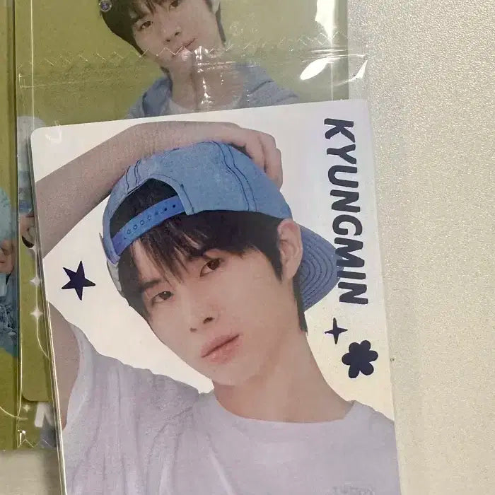 투어스 웨하스 신유 도훈 영재 한진 지훈 경민 포카 일본