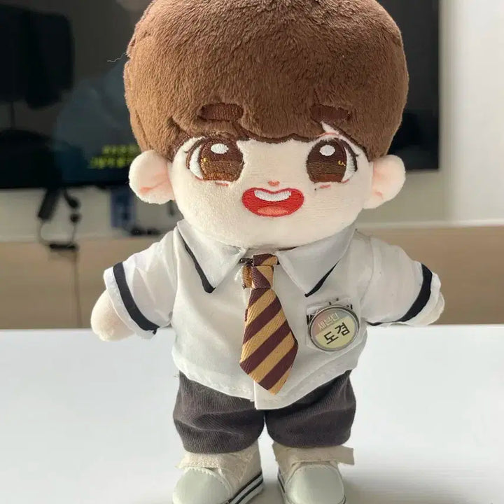 세븐틴 도겸 인형 홀리도 및 인형옷 일괄 양도