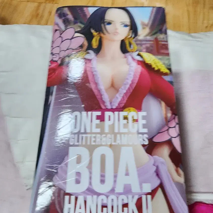 원피스 글리터 앤 글래머러스 보아 핸콕 피규어