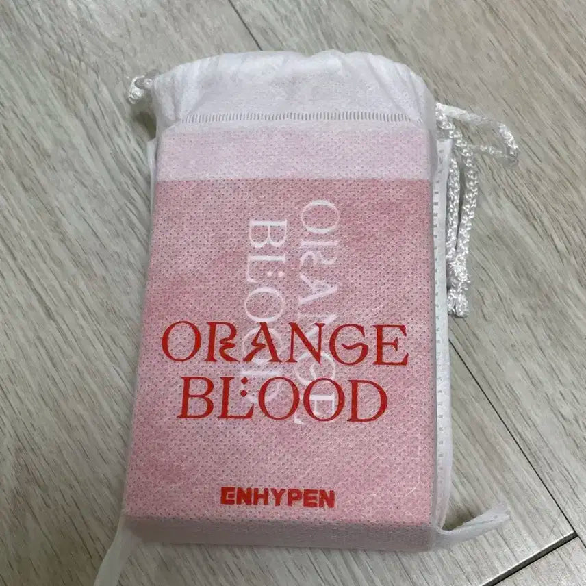 (수수료 포함)엔하이픈 엔커넥트 오렌지블러드 쇼케이스 필름카메라 양도