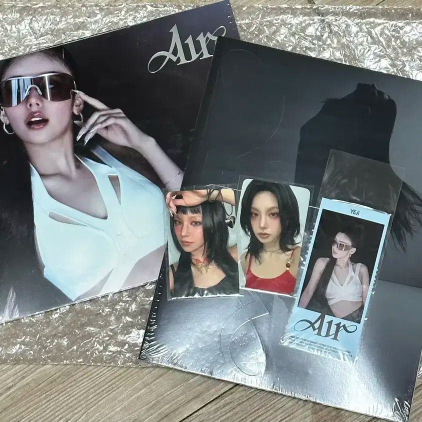 있지 Itzy 예지 미개봉 앨범 세트 + 특전 JYP 포카 양도