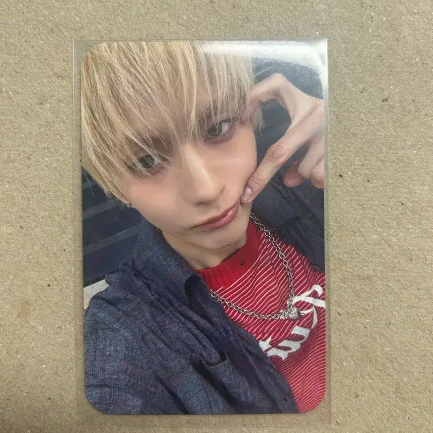 엑디즈 오드 뷰마 사웨 특전