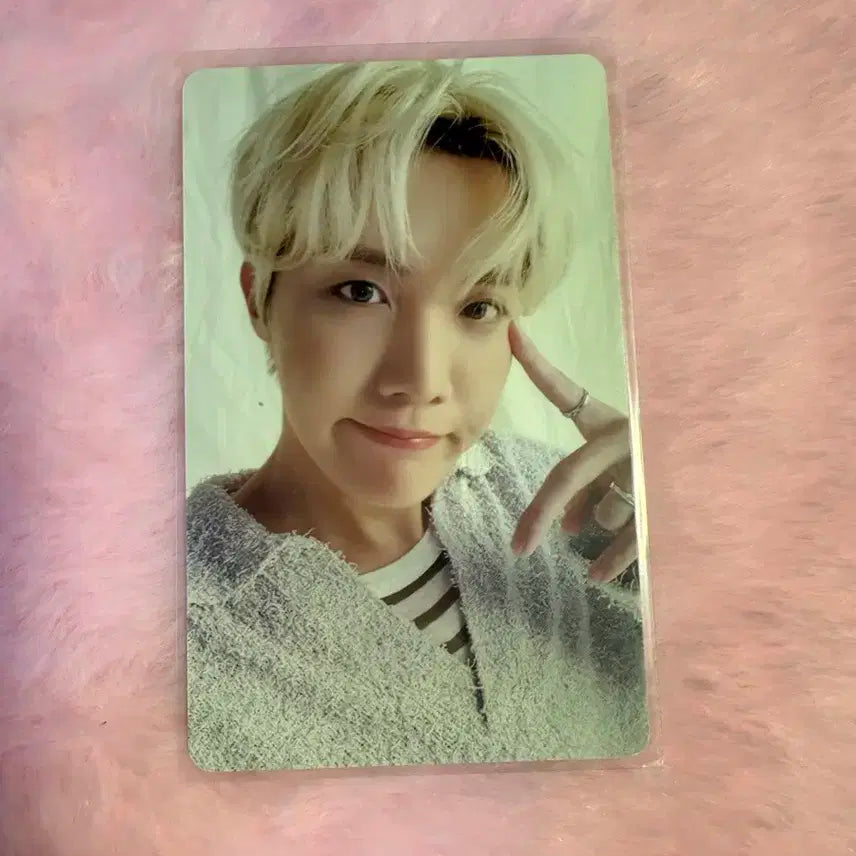 방탄소년단 제이홉 포카 판매합니다 (양면 포카)