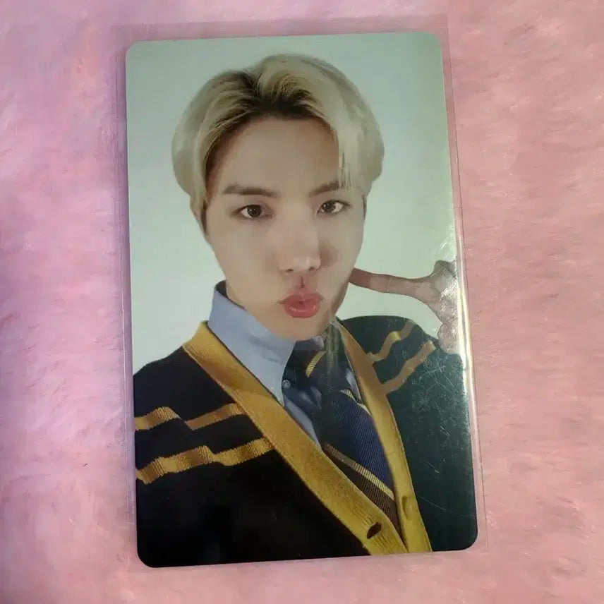 방탄소년단 제이홉 포카 판매합니다 (양면 포카)