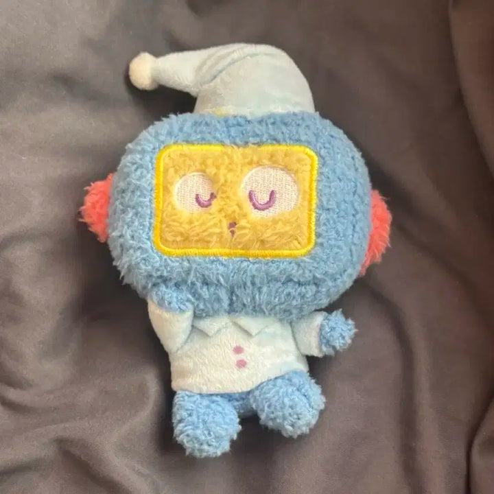 트레저 트루즈 팝업 한정 히쿤 인형