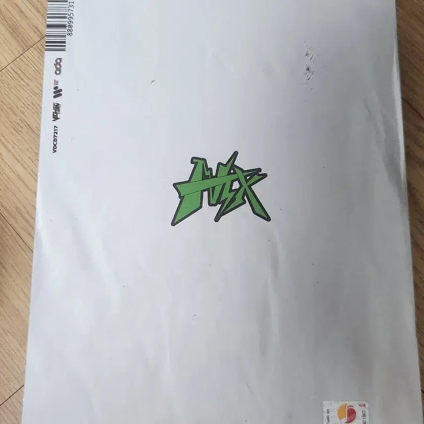 NTX Over Track 2집 친필 싸인 앨범