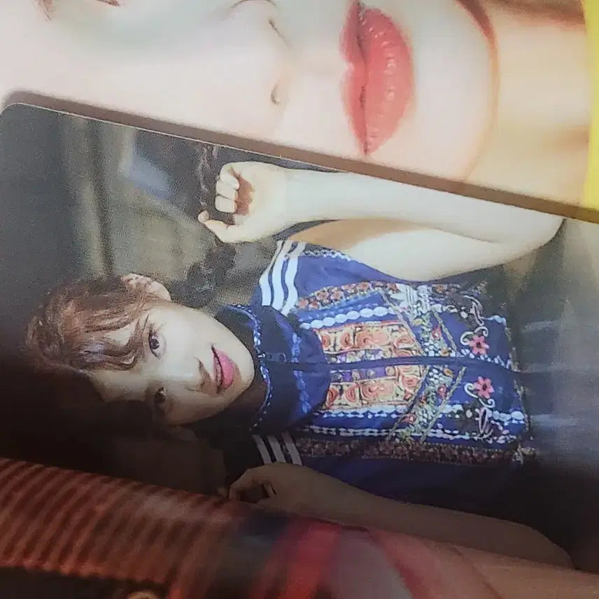 위키미키 WEME 싸인 앨범