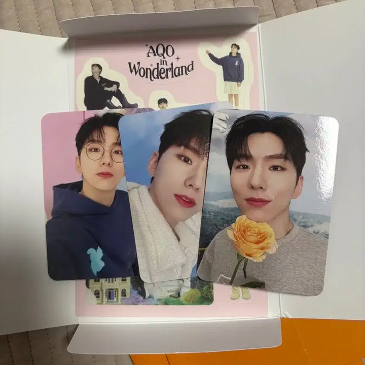 아코스튜디오 기현 포카