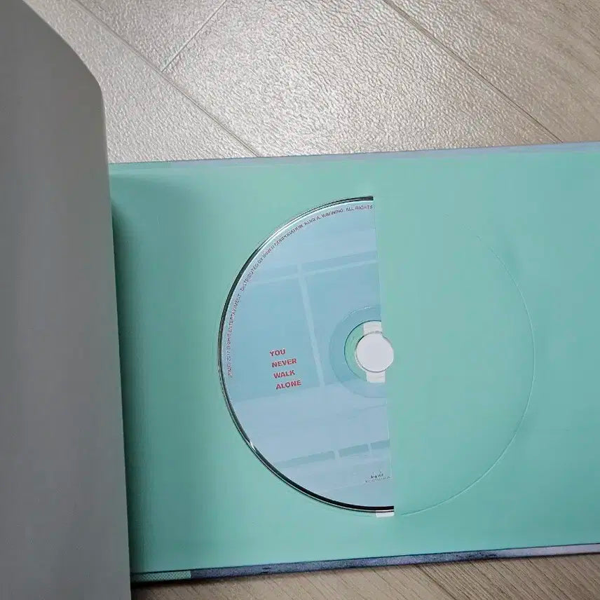 (포카) BTS 방탄소년단 You Never Walk Alone 앨범
