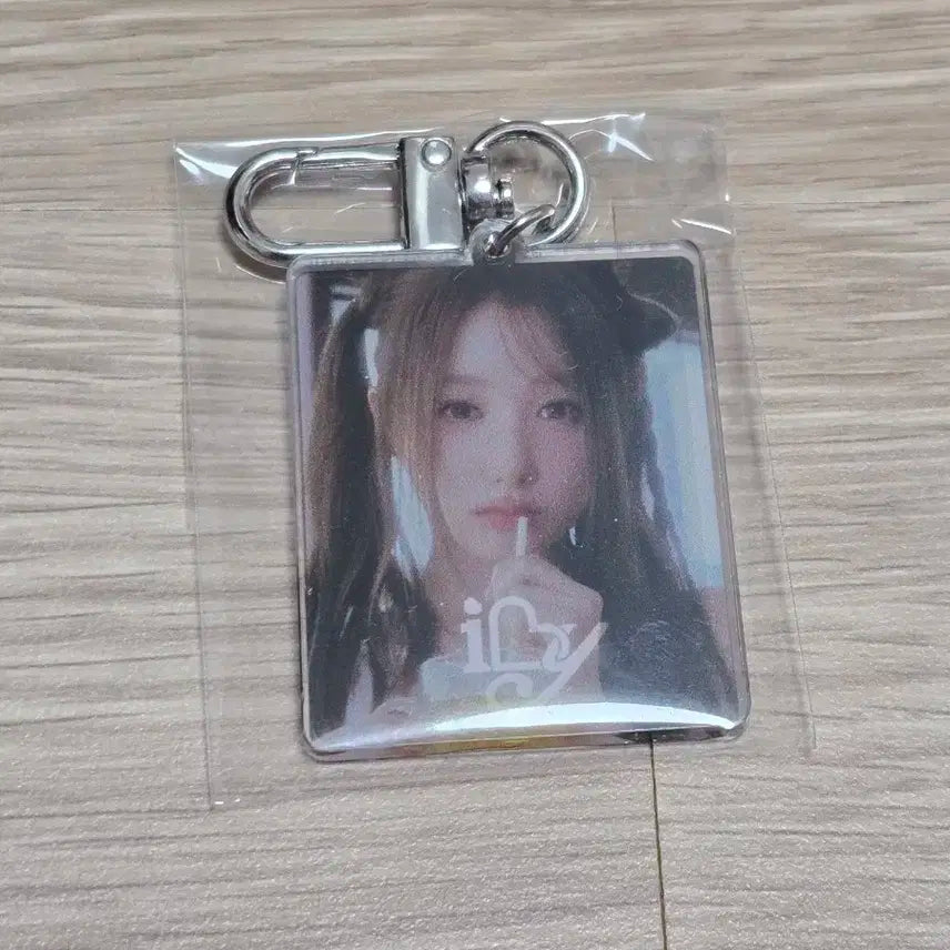 세이마이네임 에버라인 팝업 럭드 메이 아크릴키링 양도합니다