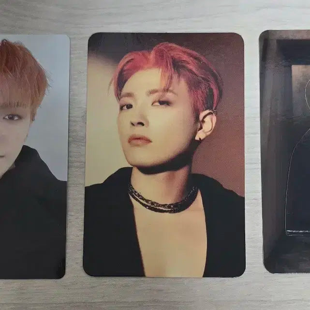에이티즈 홍중 포카 3장 일괄