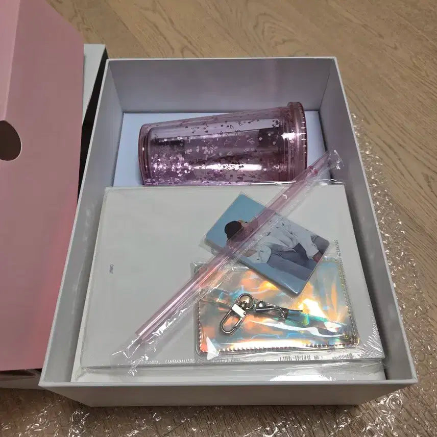 세븐틴 공식 팬클럽 캐럿 3기 멤버십 키트 미개봉