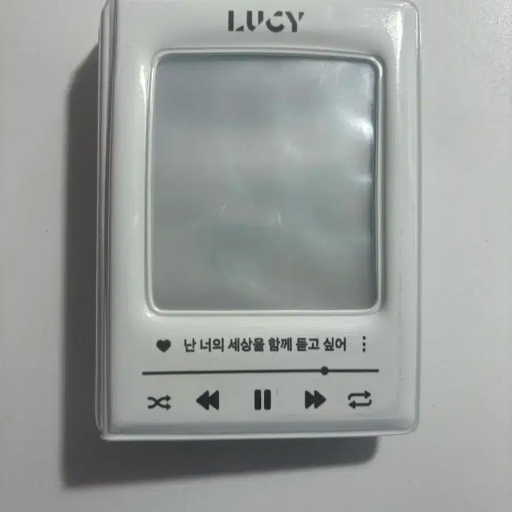 루시 콜렉트북
