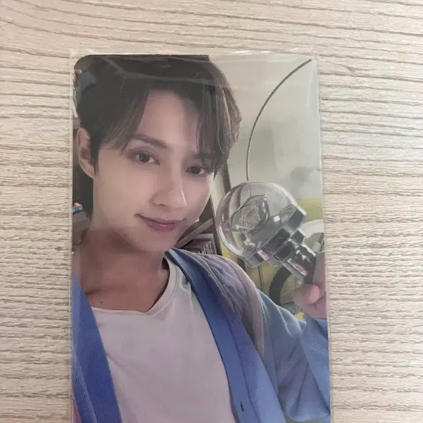 세븐틴 준 캐럿랜드 캐랜 8번째 캐럿존 포카 판매합니다