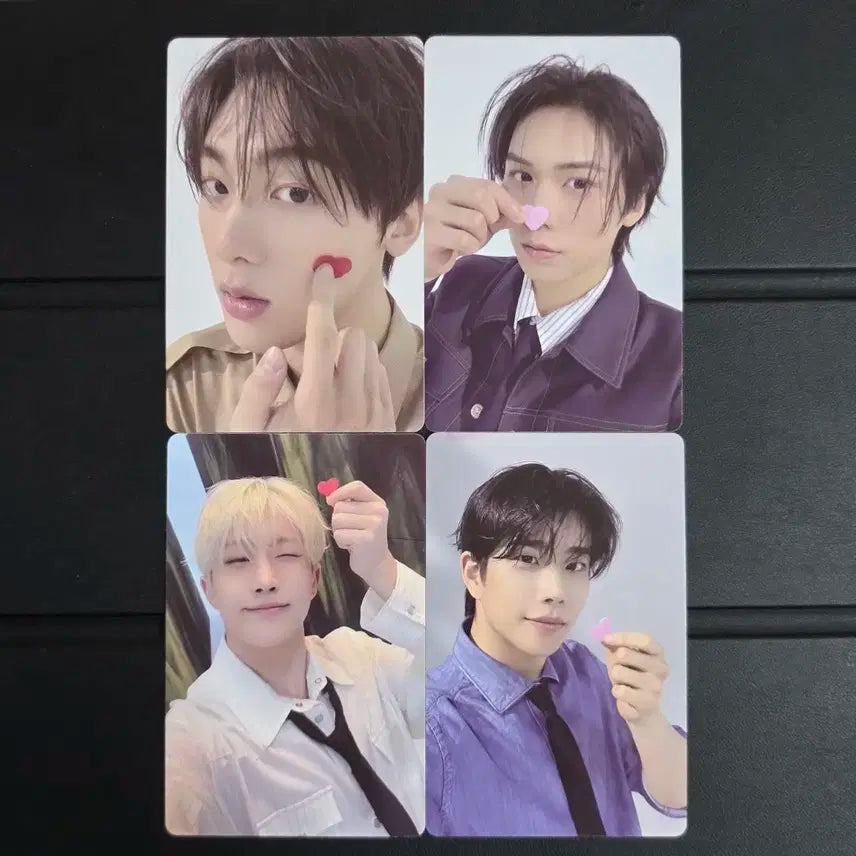 아스트로 포카 일괄 양도합니다.