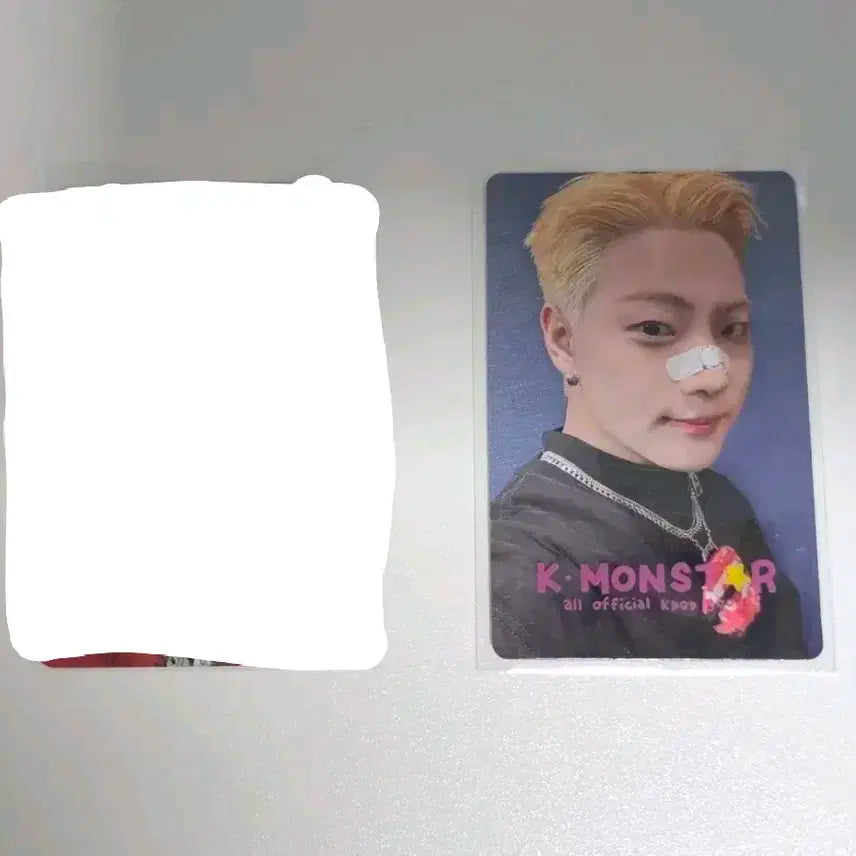 온앤오프 이션 포카
