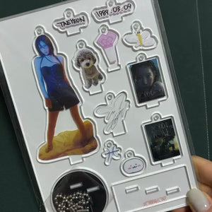 [BUNJANG] Taeyeon Odd Concert Acrylic Keyring Stand / 태연 오드콘 아크릴 키링 스탠드