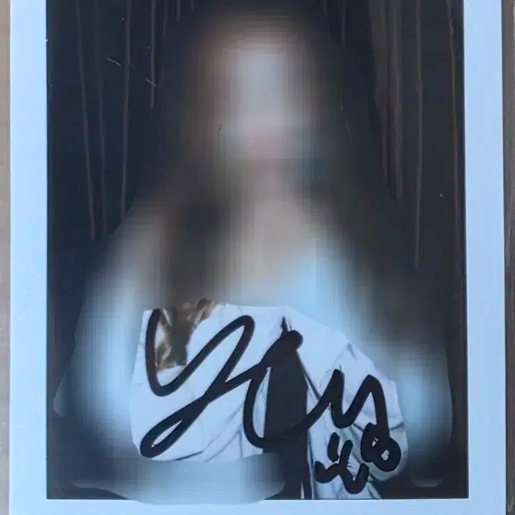 오드유스 예음 친필사인폴라