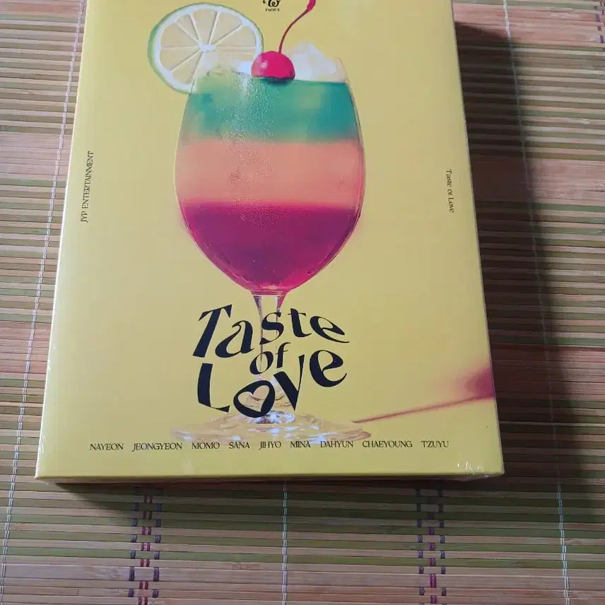 twice taste of love  알콜프리  모노그래프 미개봉앨범