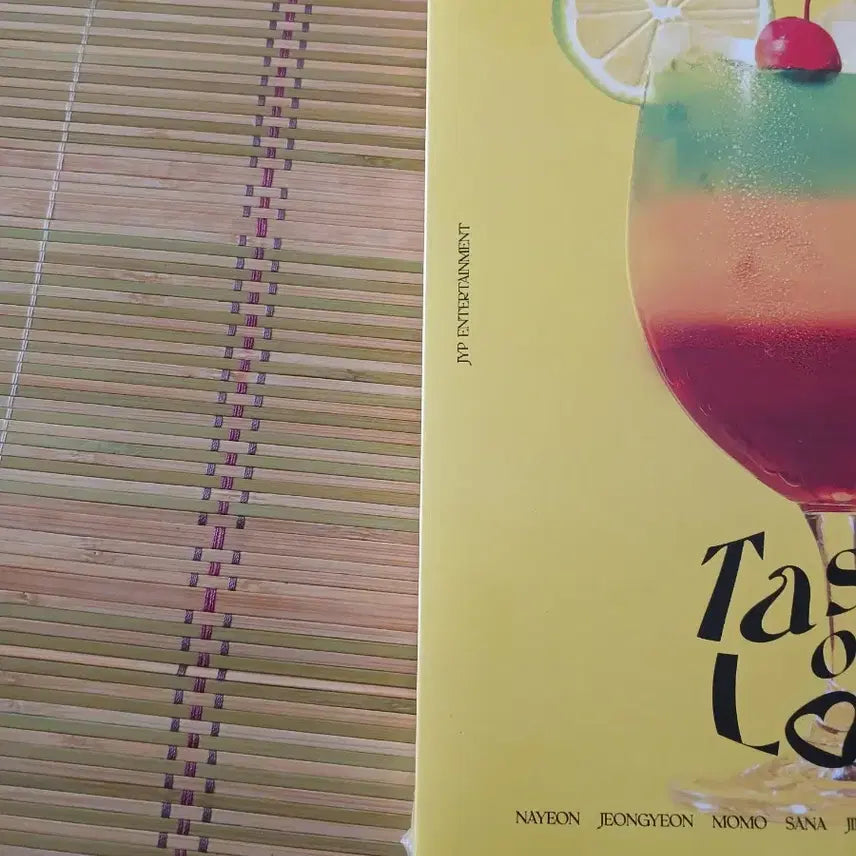 twice taste of love  알콜프리  모노그래프 미개봉앨범