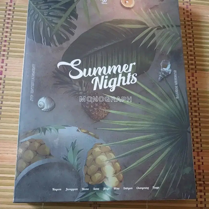 TWICE Summer Nights 모노그래프 미개봉 sealed