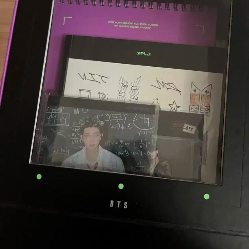 22년 방탄소년단 시그 (마그넷 태형)