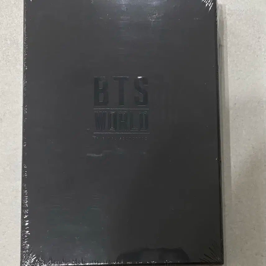 BTS 월드 앨범 미개봉 판매