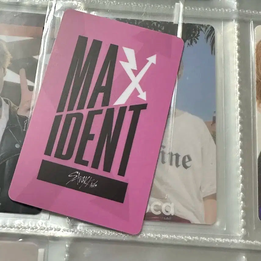 [판매] 스트레이키즈 리노 맥시던트 포토카드