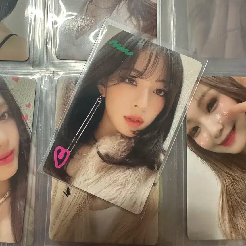 [판매] 프로미스나인 이채영 디엠 이즈위 포토카드