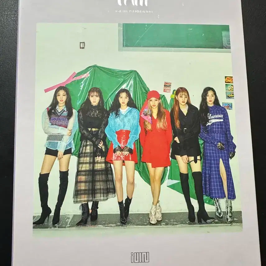 아이들 앨범(I AM/ LATATA)