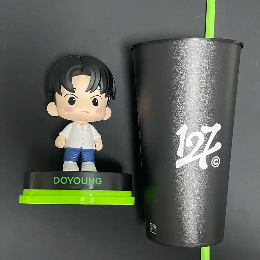 NCT127 CGV 베트남 태국 꼬마즈 피규어 컵 도영