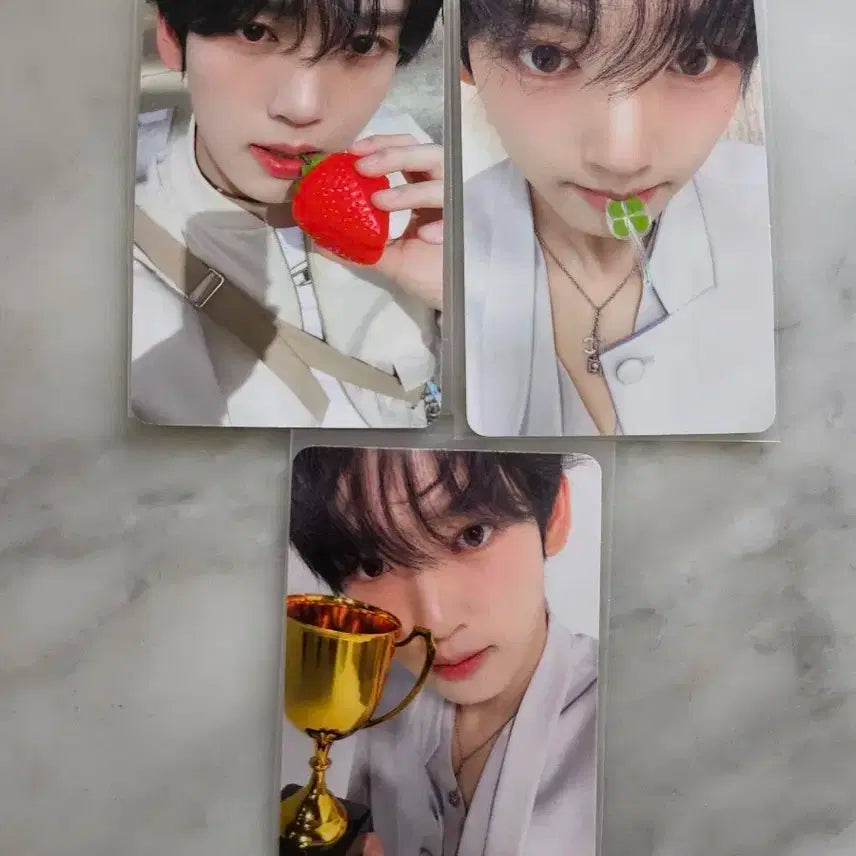 제베원 한유진 스타리버 딸기,클로버,트로피 일괄양도