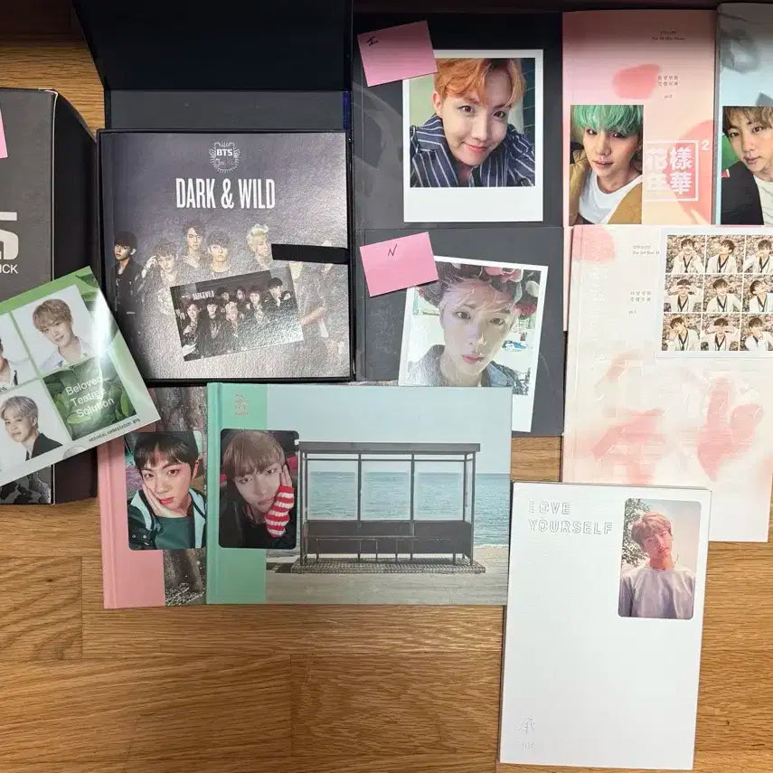 방탄앨범 및 아미밤1