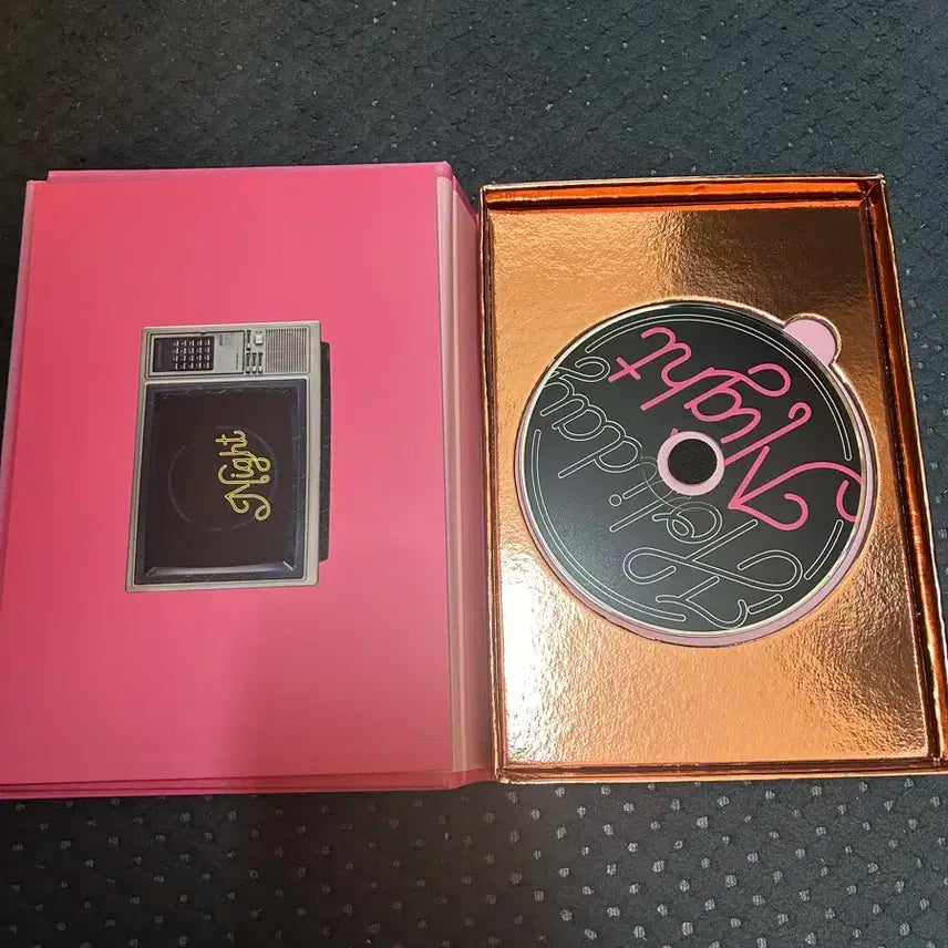 소녀시대 정규 6집 홀리데이 앨범