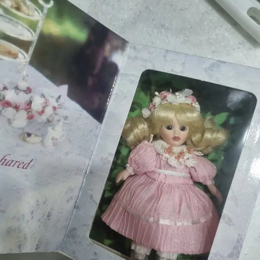 마담 알렉산더  포세린돌