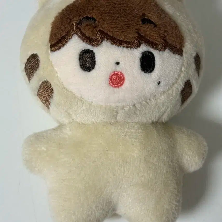 뽀또맠 마크 인형 다님