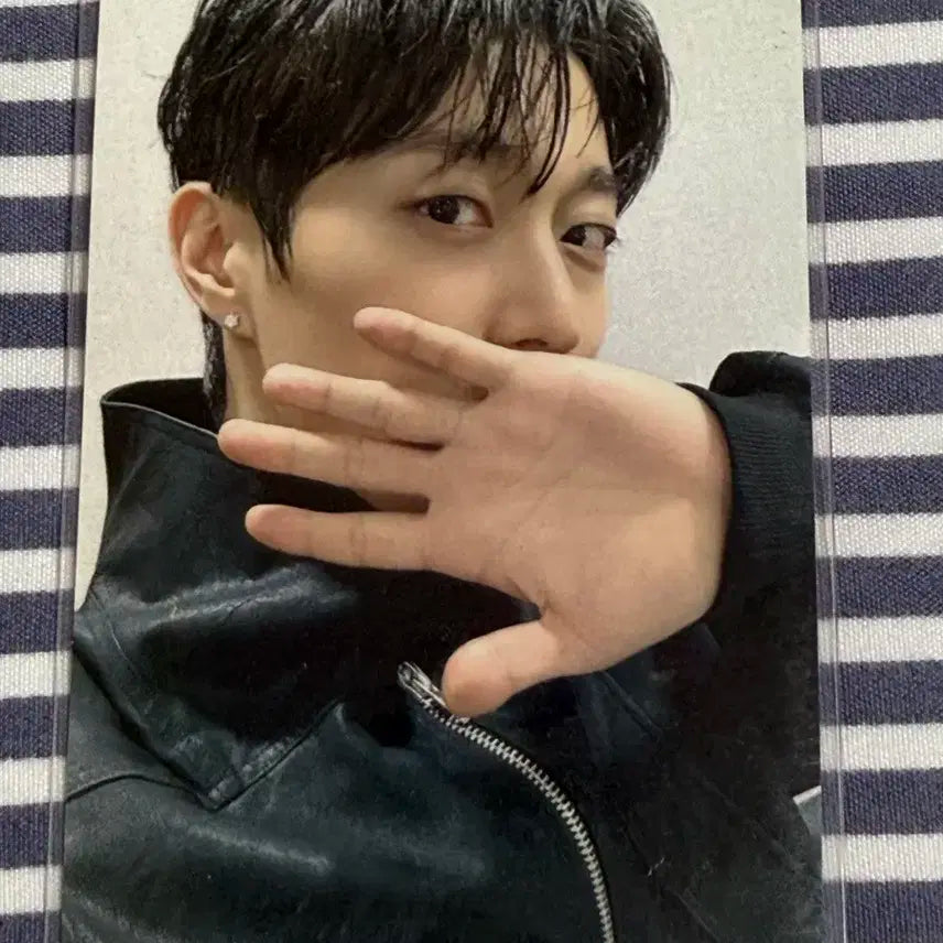 하이라이트 비스트 윤두준 스위치온 바디 미공포 포토카드