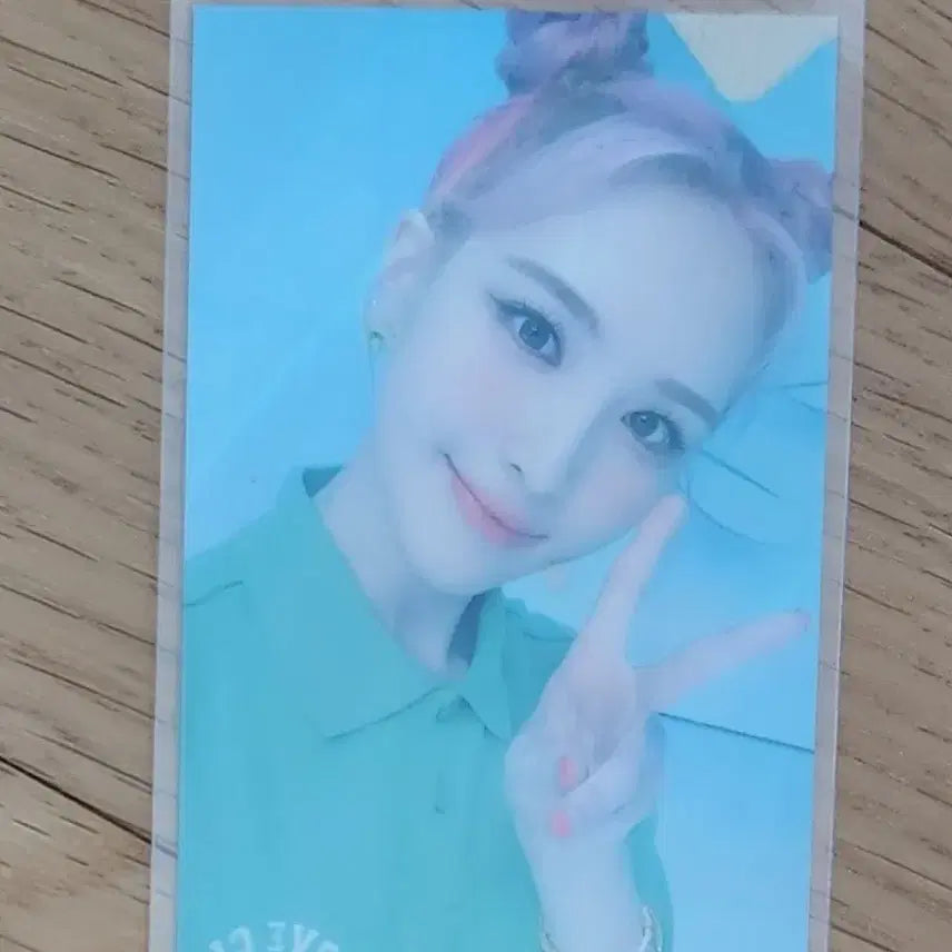 위클리 재희 이재희 미공포 포카 포토카드 Weeekly 폴라 폴라로이드